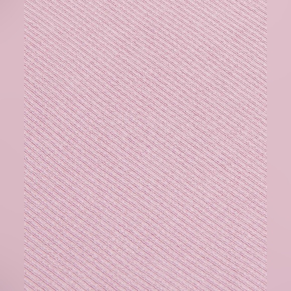 Lululemon Hold Tight Straight-Hem Cropped T-Shirt Rose Blush Size 8 - Picture 4 of 8